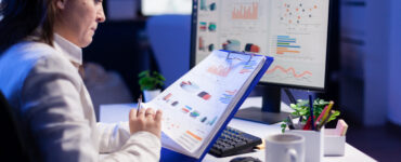 High-Frequency Data Benchmarking
